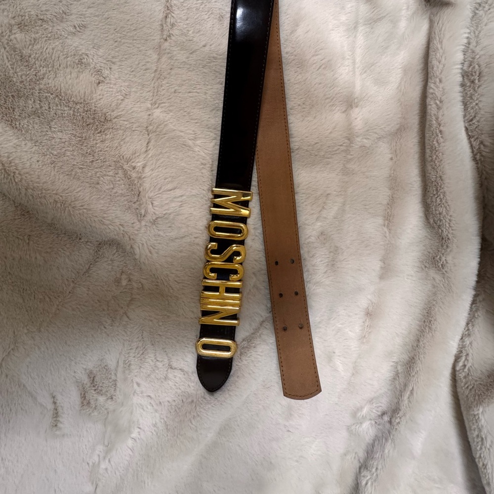 Vintage Moschino Patient leather belt